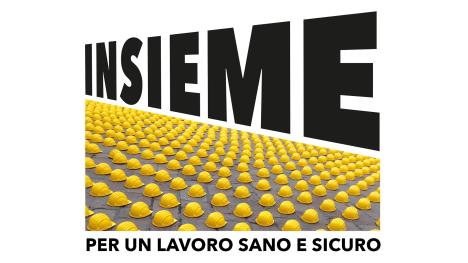 immagine con scritta "insieme" e caschetti protettivi